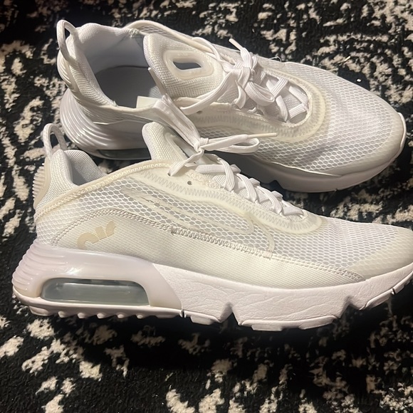 Nike air max 2090 youth size 7 white - Picture 2 of 9